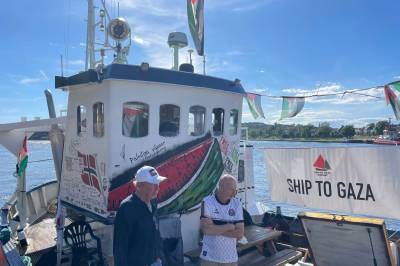 «FOTBALLRUS OG GLEDE OG SOLIDARITET MED PALESTINERNE»