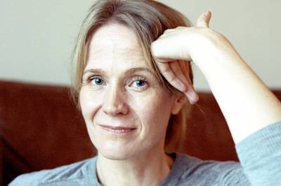 Boken blir uinteressant når det som minnes, ikke har et et snev av sensasjon i seg