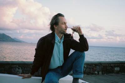 Sondre Lerche skuer fremover