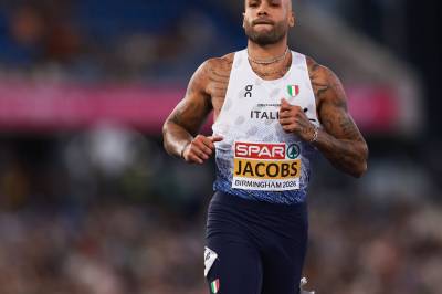 Dramatisk EM-finale for regjerende mester på 100 meter – skadet seg i oppvarmingen
