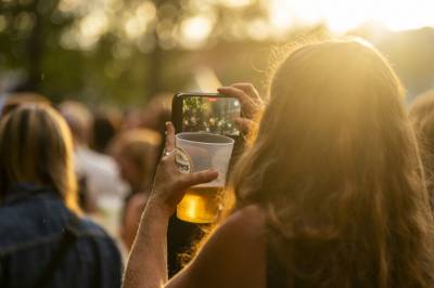 Lei av videodeling fra konsert: – Forbanna uvesen