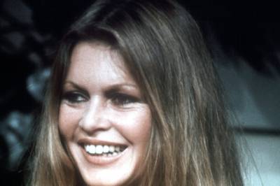 Hva heter den franske  skuespilleren som døde i romjula