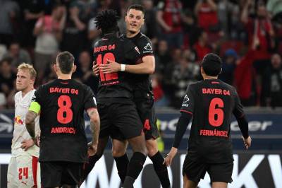 Bayer04 Leverkusen – Carl Zeiss Jena