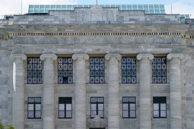 Betaler 53 millioner dollar etter grotesk likdel-skandale