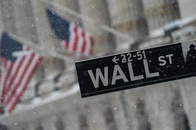 Wall Street faller fra start tirsdag. AMD stiger kraftig etter en gigantkontrakt med Meta.