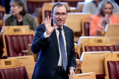 Eide: Norge skal snakke om atomvåpen med Frankrike