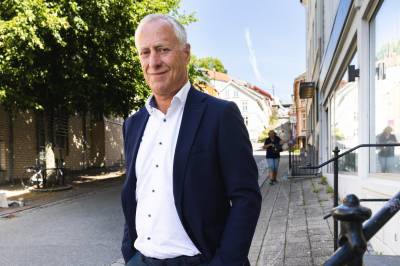 Sparebank 1-bankene selger Kredinor til utenlandske finanskjemper