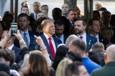 Trump bryter med Vance om skytingen i Minneapolis