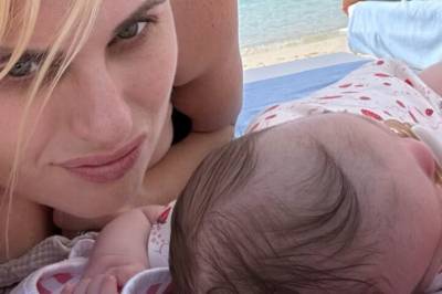 Deler rørende familiebilde