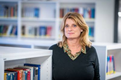 Hanne Harlem ber om å få fratre som sivilombud