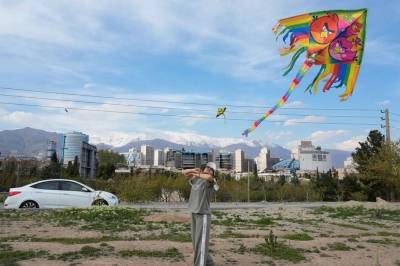 New York Times: Iranske skoler og sykehus i ruiner etter angrep