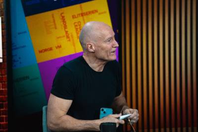 – Surrealistisk og absurd