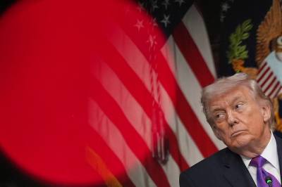 Amerikanere liker ikke Trumps håndtering av Iran. Selv gir han 15 poeng på en skala til 10.