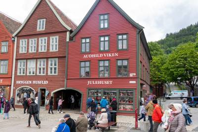 Ny butikk på Bryggen: – Skrekkblandet fryd