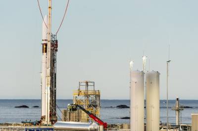 Se Nordlandssendinga: Romfart-konflikt fortsetter, Glimt-keeper er nå norsk og Helgeland synger!