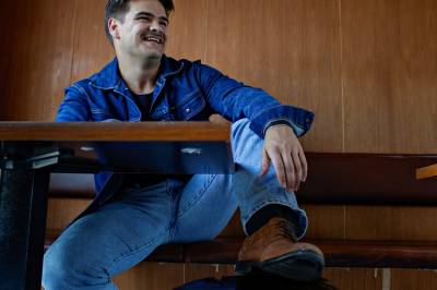 Tobias Sten får Dialektprisen