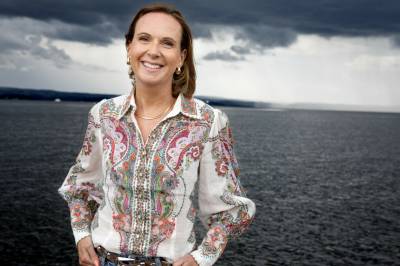Cecilie Langum Becker forlater NRK for å bli kommunikasjonssjef i Aker
