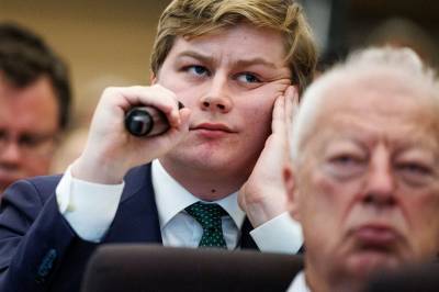 Mener sparebankenes supermarginer synger på siste vers