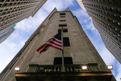 Flat åpning på Wall Street etter inflasjonstall