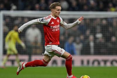 Arsenal-sjefen kryptisk om Ødegaard