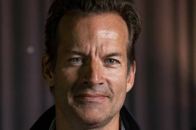 - Han døde i armene mine