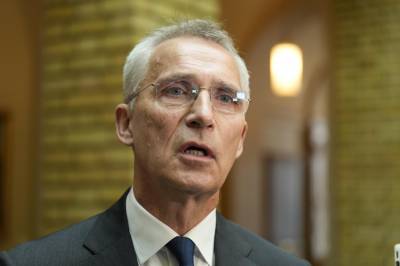 Stoltenberg har svart kontroll­komiteen igjen: – Arrogant