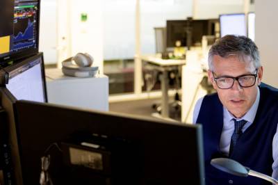 USA angrep navet i Irans oljeeksport – analytiker mener krigen vil vare lengre enn Trumps fire uker