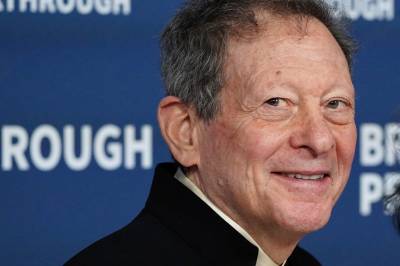 Hotell-topp trekker seg etter Epstein-avsløringer