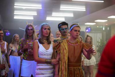 Lager influencer-komedie: – Total sosial kollaps