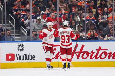 Brandsegg-Nygård og Detroit Red Wings slo Edmonton Oilers etter straffeslag