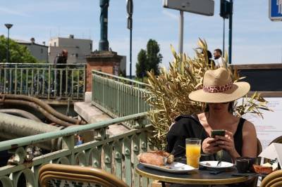 Hetebølge-krise i Paris gir alkohol­forbud