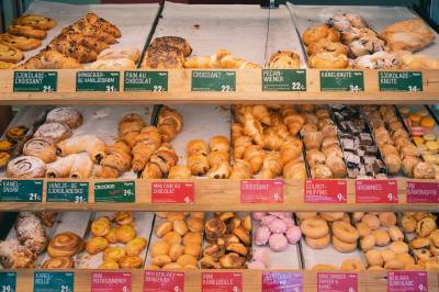 Debatt: Professor Døving kan ta seg en norsk bolle