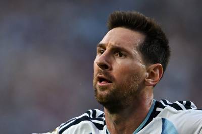 Messi rykker ut etter rykter om faren