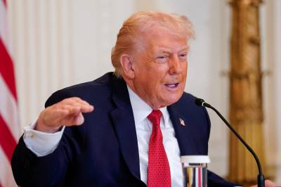 Vurderer tollgrep mot land som ikke støtter Grønland-planer