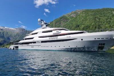 Gigayacht på Vestlandet: – Spektakulært