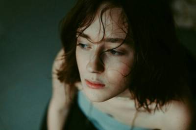 (+) Samtaleterapi er nyttig for folk i sorg