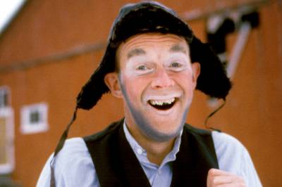 Nordlys: Arthur «Oluf» Arntzen er død