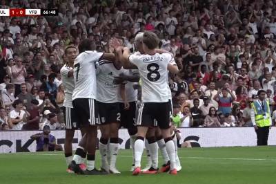 Timothy Castagne setter 1-0 mot VfB Stuttgart