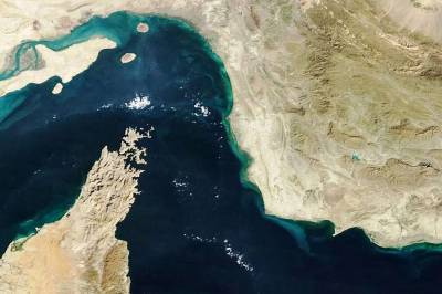 Se: direkte fra Hormuz­stredet