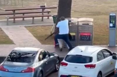 Risikerte livet på Bondi Beach: – Stopp terrorismen og stopp hatet