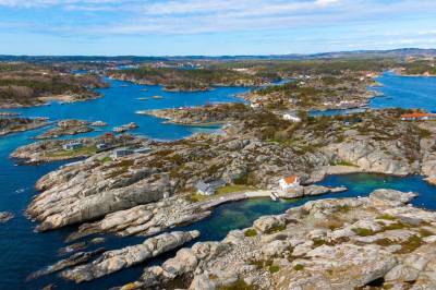Ber statsråden gripe inn mot statsforvalteren i strandsonesaken