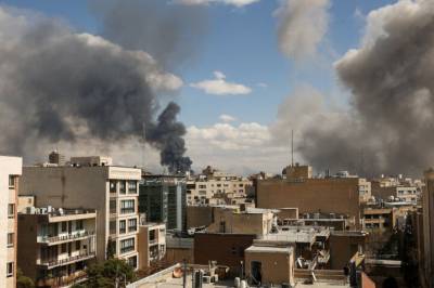 Frykter massakre i iranske fengsler