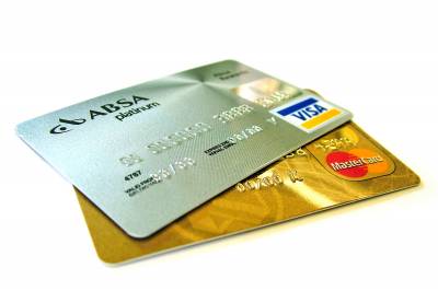 VISA kutter 2 600 stillinger etter hvert som AI tar over