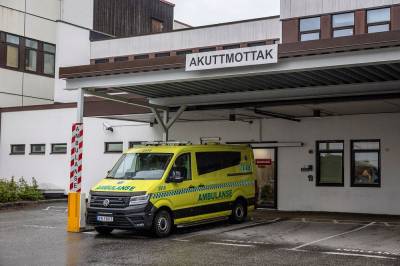 Som mann 52 trekker man sine egne konklusjoner, og det fremstår noe flaut å ringe 113..