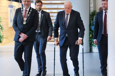 Kongen om kronprinsessens sykdom: – Det er tungt, men det må vi leve med