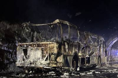 Bussbrann deler Norge i to: Vet ikke hvem som er sjåføren