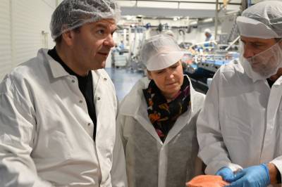 Laksemillionær fant sin egen etterfølger: – Jeg ville i alle fall ikke ha inn en kar fra Oslo med dress