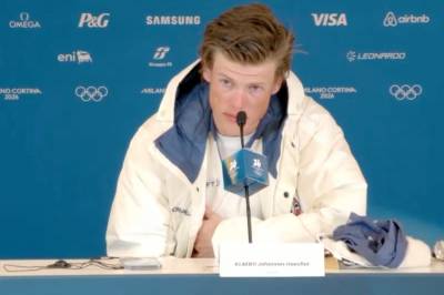 Klæbo rødmer av kjærestespørsmål