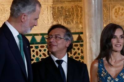 - Burde aldri kysse en dronning