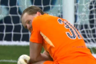 Tottenham-keeper Kinský byttes ut av Igor Tudor etter 15 minutter og to feil mot Atleti